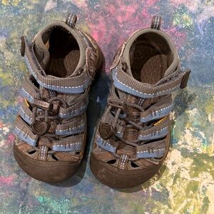 Keen Toddler Sandals - 9T